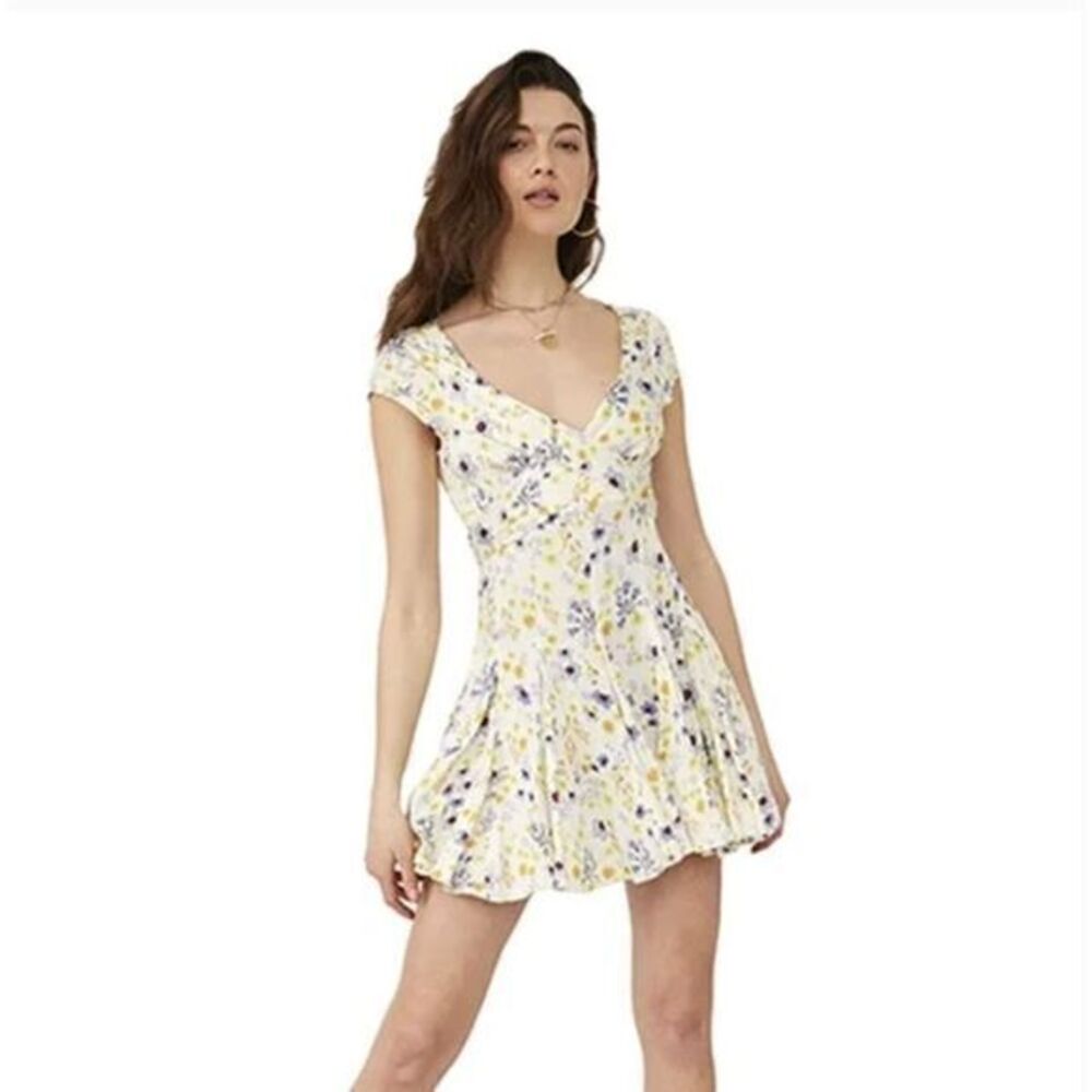 FREE PEOPLE NWT Ivory MULTICOLOR FLORAL Wrap Mini Dress SIZE XSMALL